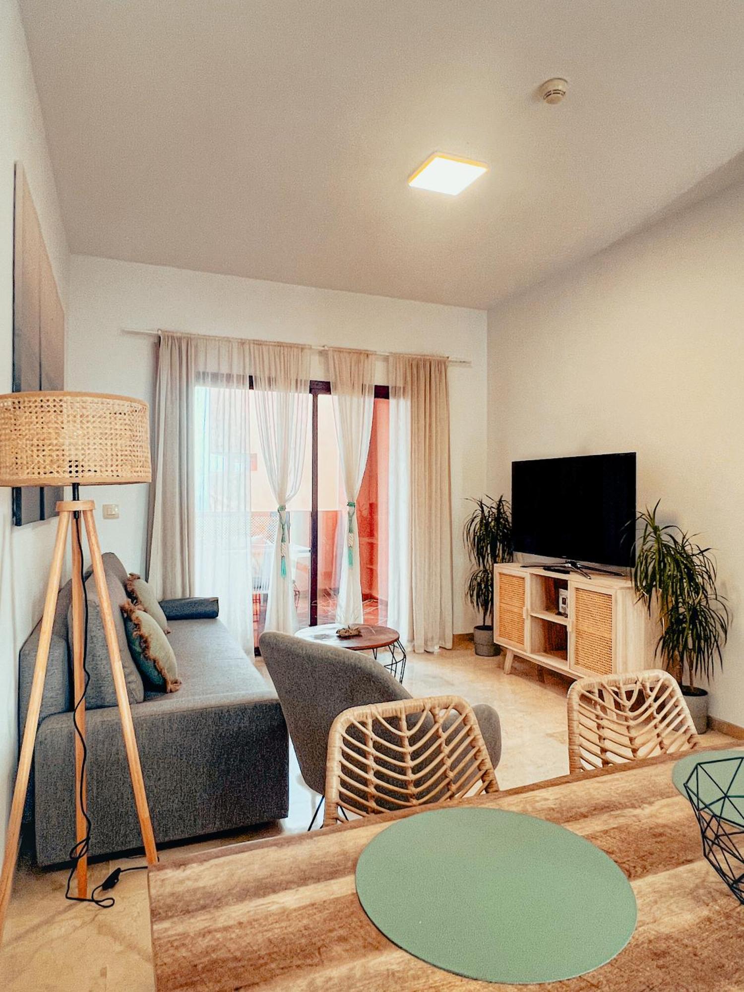 Cn-340 Suites Estepona Zewnętrze zdjęcie