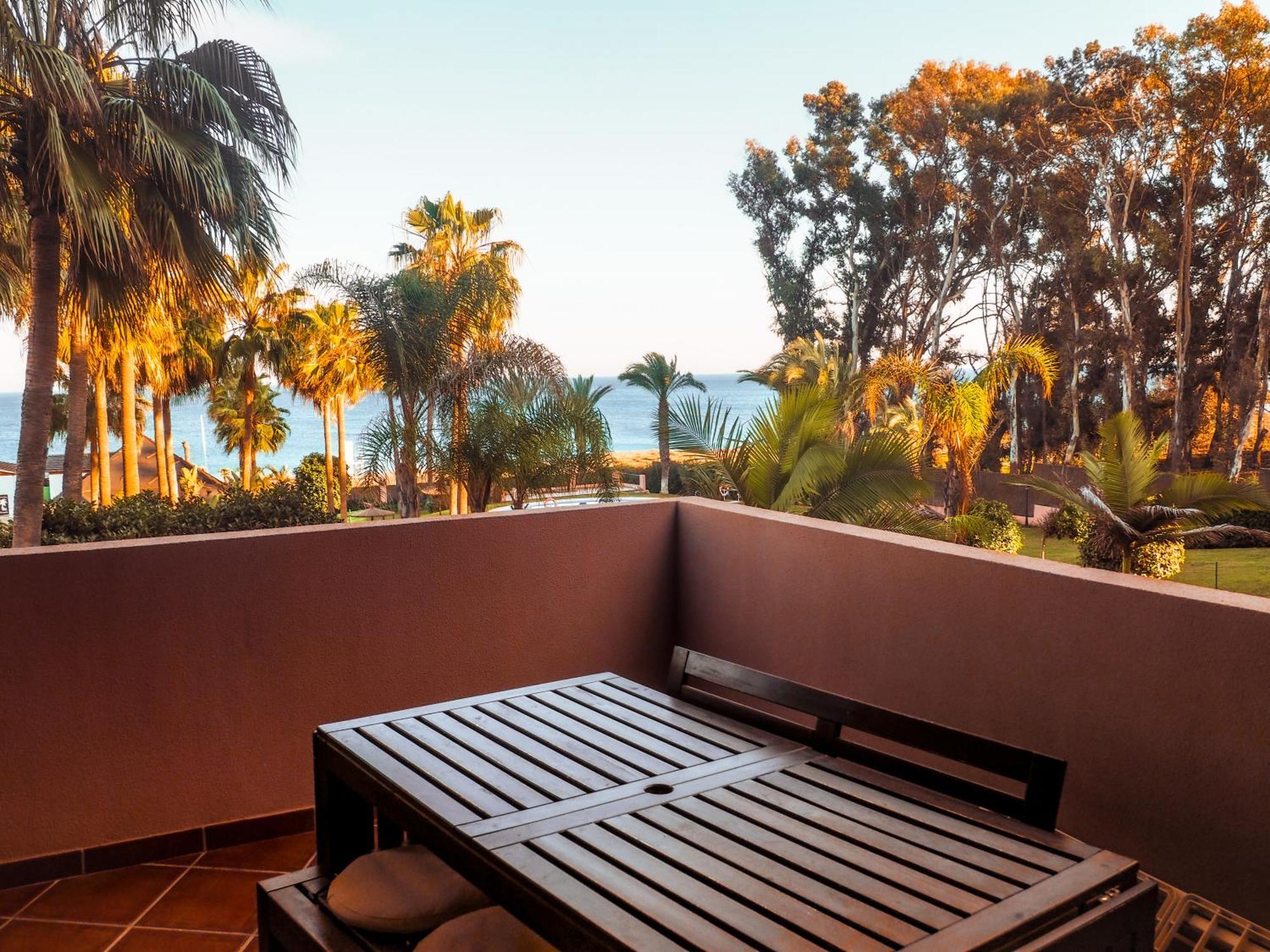 Cn-340 Suites Estepona Zewnętrze zdjęcie